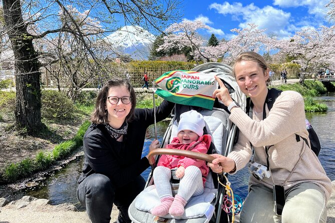 First Time in Hakone: Lake Ashi, Ropeway, Art, or Onsen
