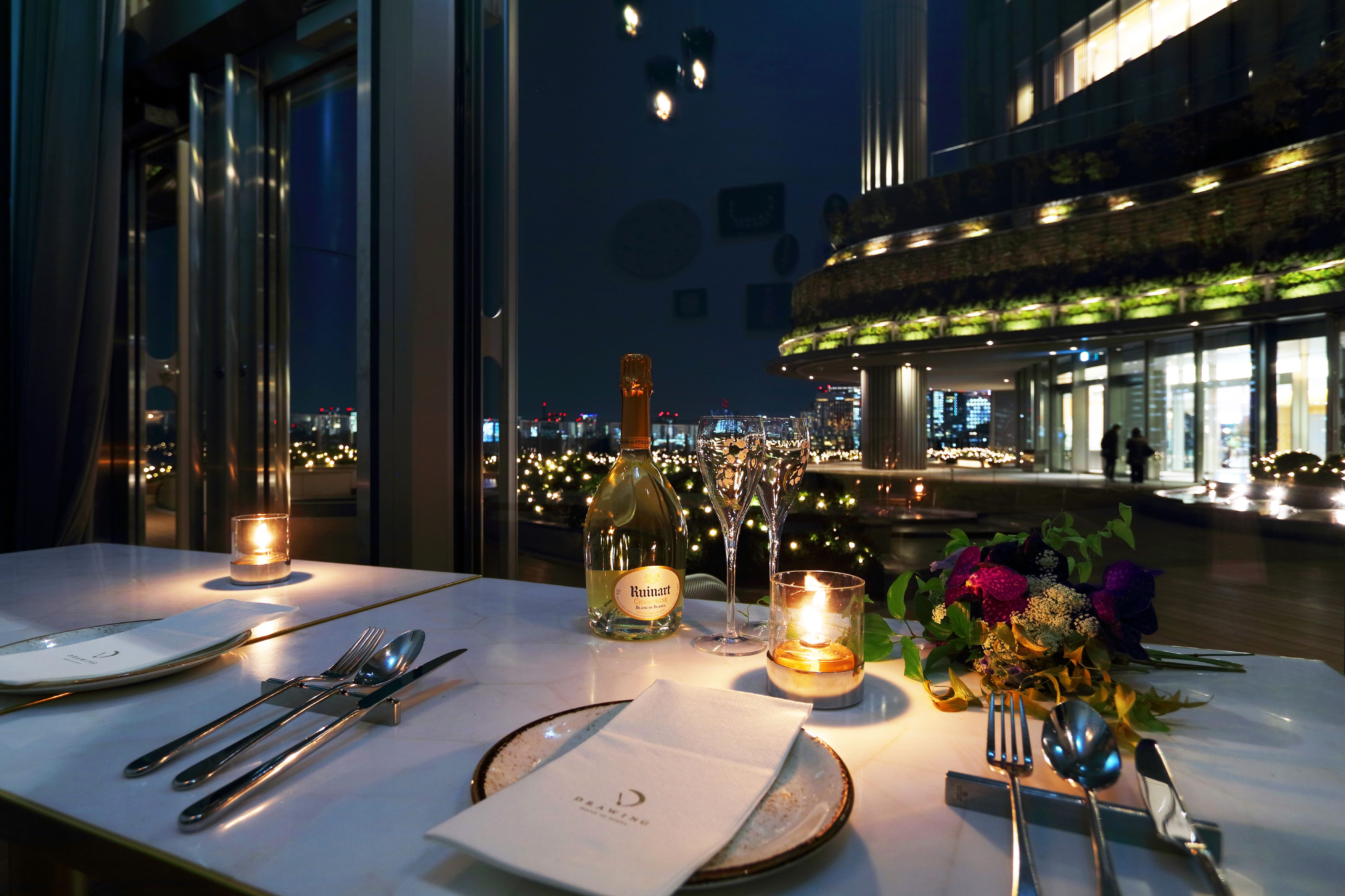 Best Hibiya and Yurakucho Restaurants: 6 Tables from Park to Tracks