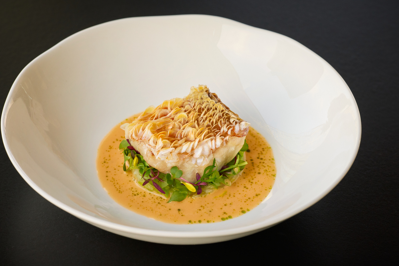 Best Hibiya and Yurakucho Restaurants: 6 Tables from Park to Tracks