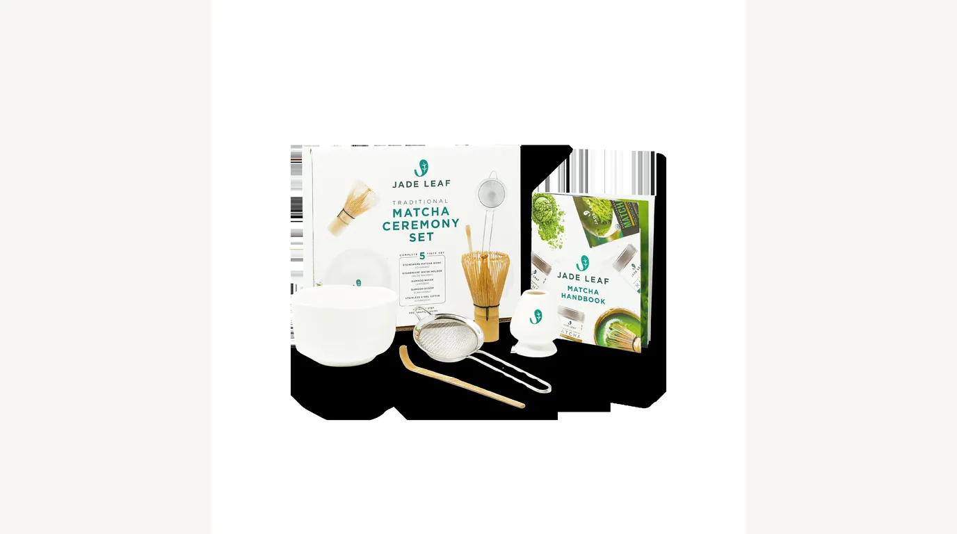 Best Matcha Tools for Beginners: 4 Sets and Whisks Compared
