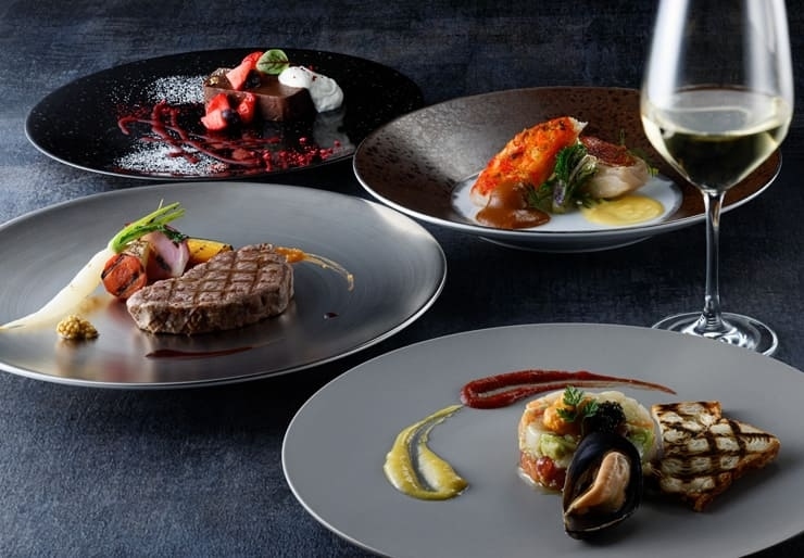 Grilled meat, seafood and dessert course dishes from The Grill on 30th