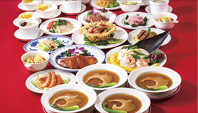 Chinese banquet dishes including shark fin, Peking duck and seafood at Shimbashi Shinkyotei