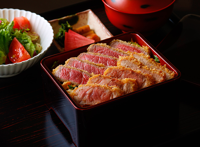 Best Tokyo Station and Marunouchi Restaurants: 6 Meals Worth Stopping For